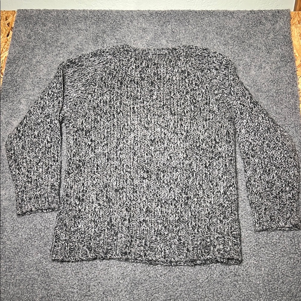 Express Crewneck Sweater - Picture 6 of 6